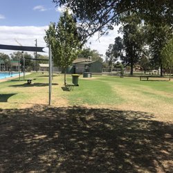 Rochester Swimming Pool - Grassed area