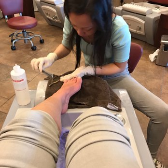 Lee's Nails - These warm winter days feel like Spring! Pedi's are a must do!! - Nail Salons Near Me - South Bend, Indiana Lee's Nails - These warm winter days feel like Spring! Pedi's are a must do!! - Nail Salons Near Me - South Bend, Indiana