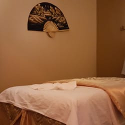 Regen Massage - Private Body Massage Room