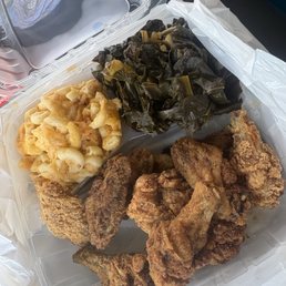 Crispy Chicken Wings, 8  Four Cheese Mac & Cheese Collard greens