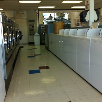 Launderland - One of the washer areas - Laundry Services Near Me - Mission Viejo, California Launderland - One of the washer areas - Laundry Services Near Me - Mission Viejo, California