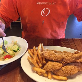 Texas Seafood & Steakhouse - Perfect restaurant for Momentum Ba's hard working solar crew. - Seafood Near Me - Somerville, Texas