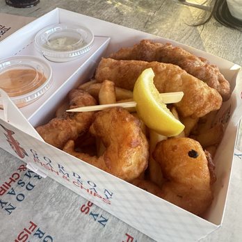 Gordon Ramsay Fish & Chips - The Gordon combo - Fish & Chips Near Me - Orlando, Florida Gordon Ramsay Fish & Chips - The Gordon combo - Fish & Chips Near Me - Orlando, Florida