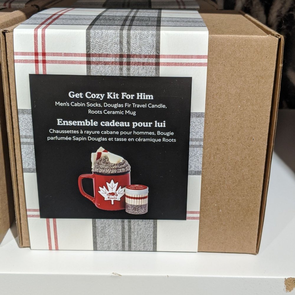 Roots - Bloor - Cozy Kit gift packages - Leather Goods Near Me - Toronto, Ontario Roots - Bloor - Cozy Kit gift packages - Leather Goods Near Me - Toronto, Ontario