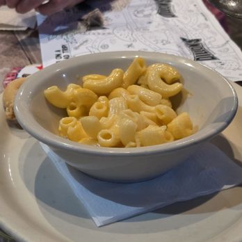 Dillon's - Child size mac and cheese - Barbeque Near Me - Litchfield Park, Arizona
