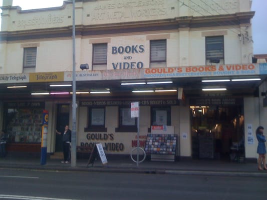 Gould's Books by null