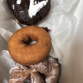 Stan's Donuts & Coffee - Donuts Near Me - Orland Park, Illinois