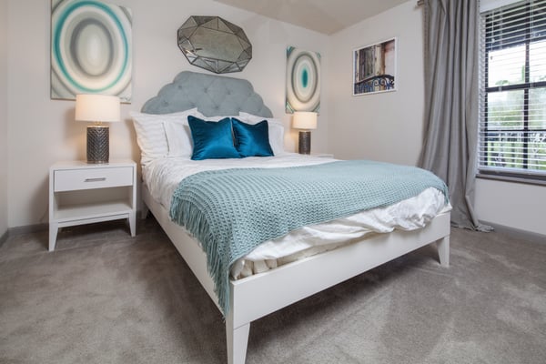 The Livingston by null