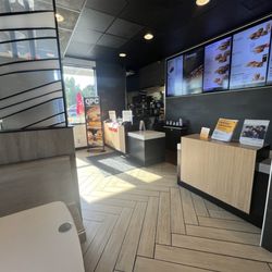 McDonald's - Front Counter
