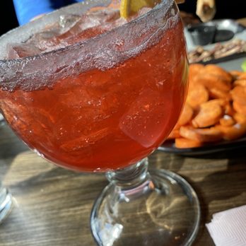 WINGERS Restaurant & Alehouse - American Near Me - Mountain Home, Idaho