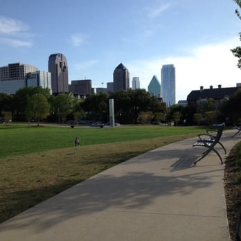 Griggs Park - Nice day to hang out with the pup. - Parks Near Me - Dallas, Texas