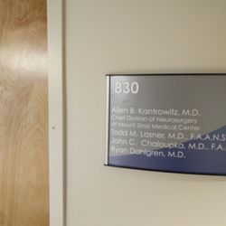 Todd Lasner, MD - On the 8th floor of the Mount Sinai building on Miami Beach