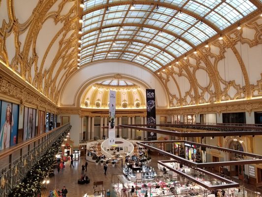 Stadsfeestzaal by null