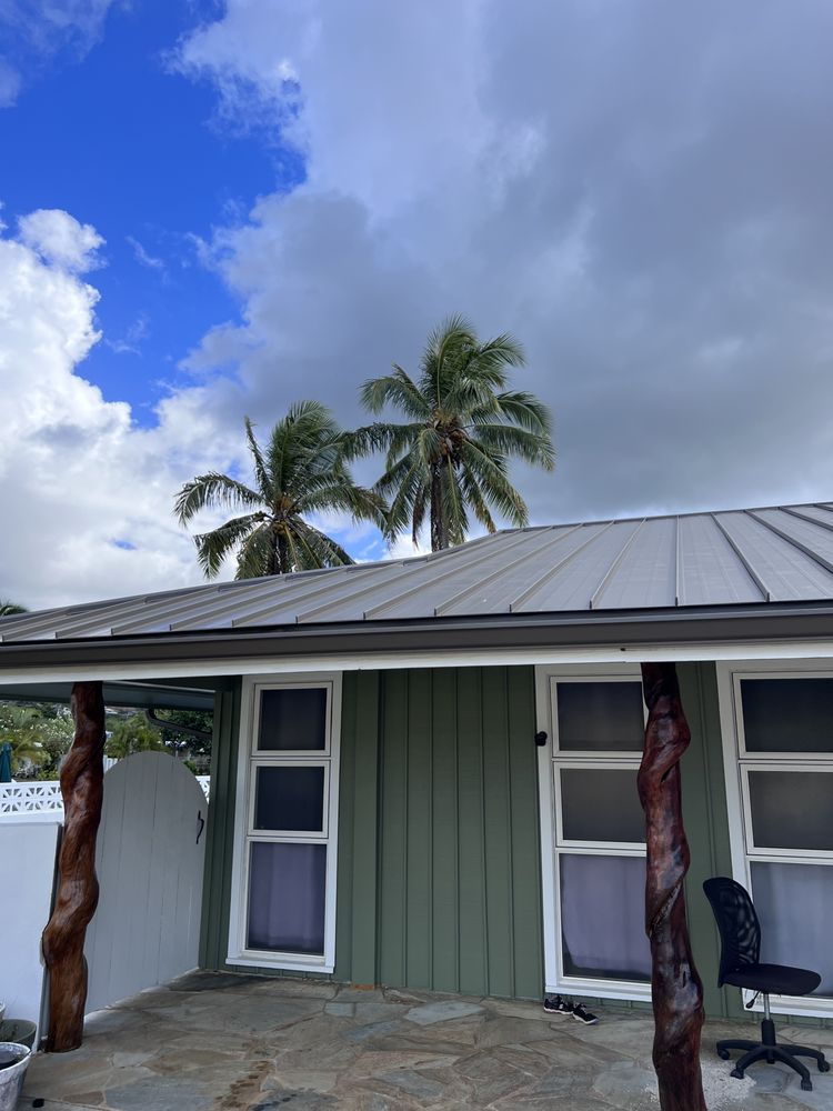 Slide of Kings Roofing