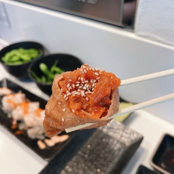 Yuubi Sushi - Red Pocket (2 pcs) - Sushi Bars Near Me - Beaverton, Oregon
