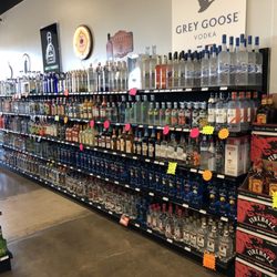 Tarrant Liquor