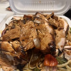 Carson’s Kitchen - Jerk chicken pasta. Sauce on the chicken. But the pasta itself? Zero sauce! No flavor. Just boiled noodles