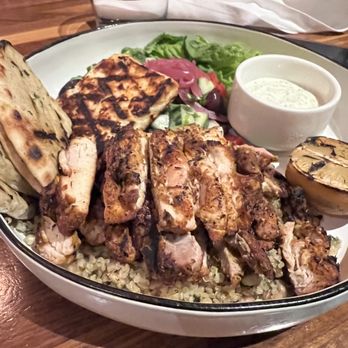 Level Two Restaurant - American Near Me - Chicago, Illinois