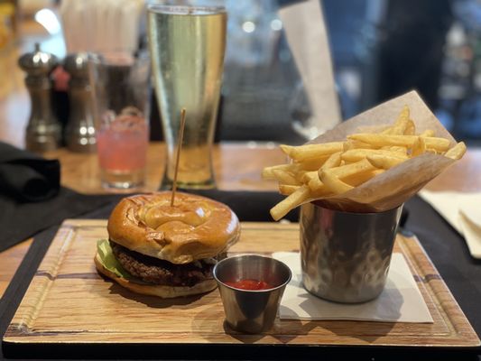 Maggie McFly's | Springfield by null