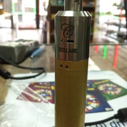 Blossom Hill Smoke & Vape