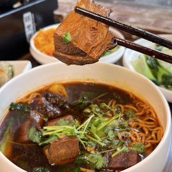 Northern Cafe - Meat from House special beef noodle soup - Chinese Near Me - Irvine, California Northern Cafe - Meat from House special beef noodle soup - Chinese Near Me - Irvine, California