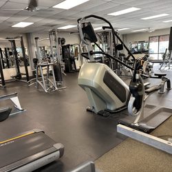 Davis Swim and Fitness