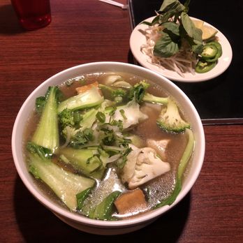 Pho Cali - Tofu/Veggie pho and Tofu spring roll - Coffee & Tea Near Me - Milwaukee, Wisconsin