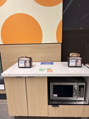 Amazon Fresh by null