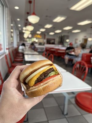 In-N-Out Burger by null