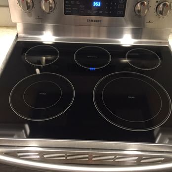 Five Stars Cleaning Services - Perfect clean electric stove - Home Cleaning Near Me - Vancouver, Washington Five Stars Cleaning Services - Perfect clean electric stove - Home Cleaning Near Me - Vancouver, Washington