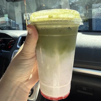 Poke & Tea Co. - Strawberry matcha latte - Poke Near Me - San Clemente, California Poke & Tea Co. - Strawberry matcha latte - Poke Near Me - San Clemente, California