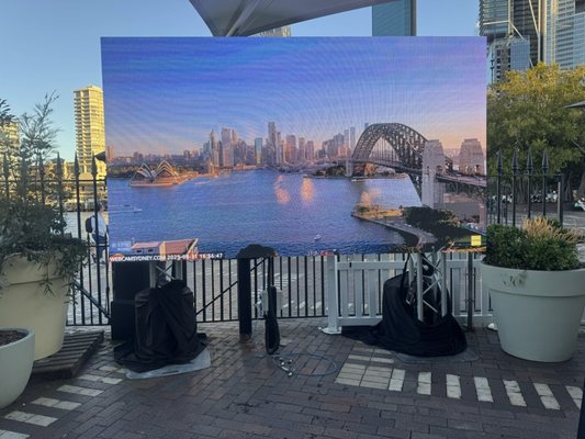 Cruise Bar and Restaurant by null