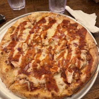 Town Square Social - BBQ chicken pizza - New American Near Me - Lebanon, Tennessee