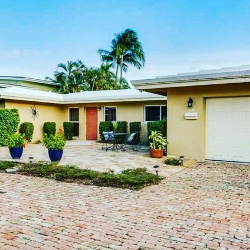 AMBERLYNN BOYLE MOVEMENT MORTGAGE 19 Photos 1000 S Pine Island Rd