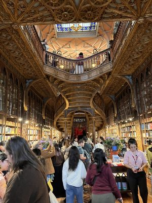 Livraria Lello by null