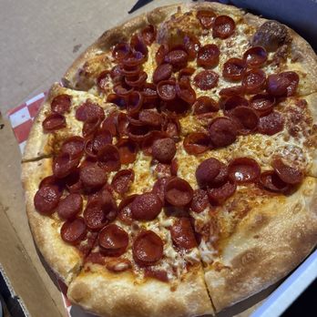 Ducky's Pizza & Tavern - Ultimate Pepperoni - Pizza Near Me - Houston, Texas Ducky's Pizza & Tavern - Ultimate Pepperoni - Pizza Near Me - Houston, Texas