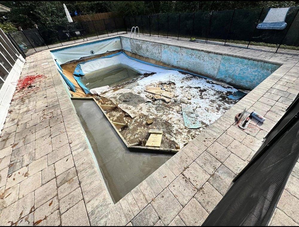 Slide of Blue Aqua Pools Spa