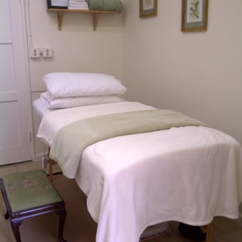 Acupuncture & Homeopathic Studio - A Peaceful Acupuncture & Cupping Room - Acupuncture Near Me - Petaluma, California Acupuncture & Homeopathic Studio - A Peaceful Acupuncture & Cupping Room - Acupuncture Near Me - Petaluma, California