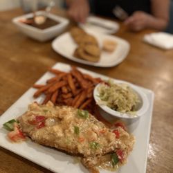 Felix's BBQ With Soul - Catfish - @rayz