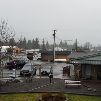 Dew Drop Inn - office bldg - Hotels Near Me - Forks, Washington