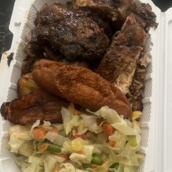 Jerk Stop - Jerk chicken lunch special - Seafood Near Me - Los Angeles, California