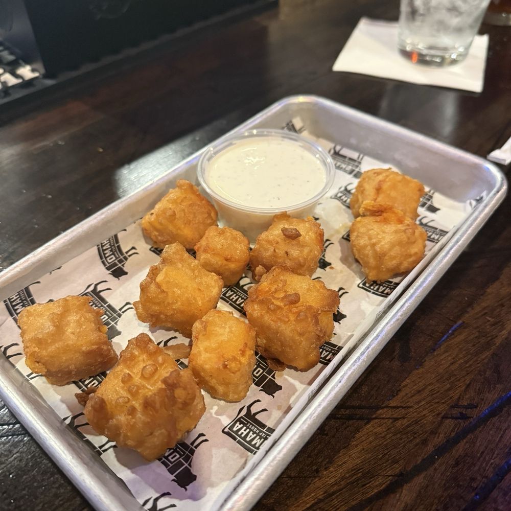 Omaha Tap House - Downtown - Bars Near Me - Omaha, Nebraska