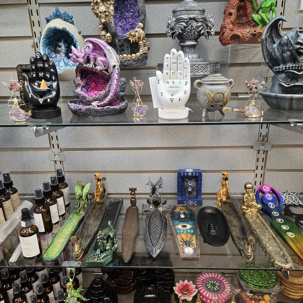 Where to Buy Handmade Jewelry in Palm Beach Gardens: Top Local Gems
