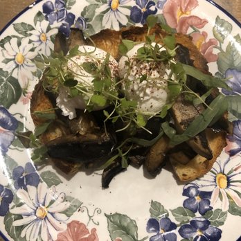 Lowry & Baker - Soft boiled eggs on toast with herb mushrooms - Coffee & Tea Near Me - London, XGL Lowry & Baker - Soft boiled eggs on toast with herb mushrooms - Coffee & Tea Near Me - London, XGL