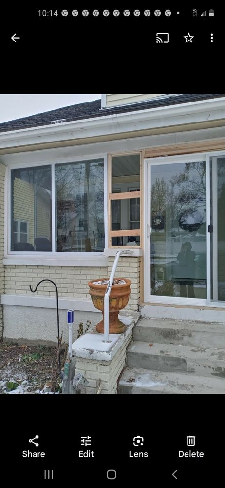 Slide of Leyvas' Construction