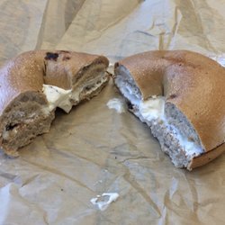 Cinnamon Raisin Bagel w/ Cream Cheese