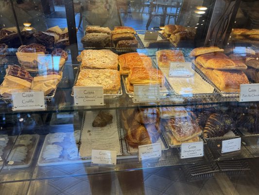 Crema Coffee Roaster & Bakery by null