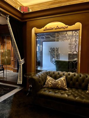 The Lexington by null