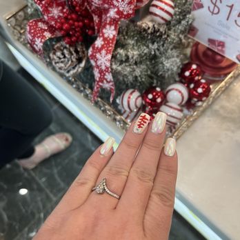 2EM Nail Place - Nail Salons Near Me - Irvine, California