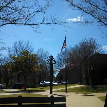 St. George's Independent School - School bell and flag - Elementary Schools Near Me - Germantown, Tennessee St. George's Independent School - School bell and flag - Elementary Schools Near Me - Germantown, Tennessee